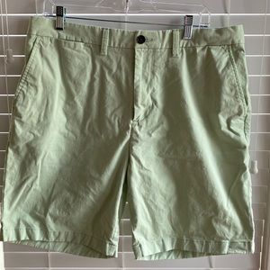 Men’s size 36 Tommy Hilfiger shorts